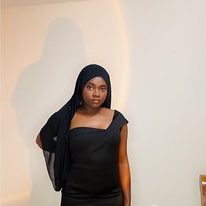 Meet your Posher, Aida